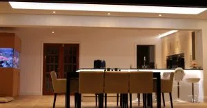 Banda LED RGBW face ca bucataria sa straluceasca.