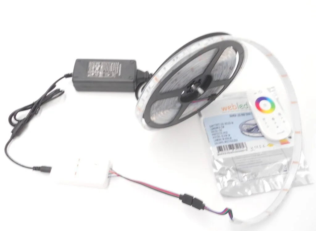 Kit Banda led 5Metri RGB 5050, 60led/m ip68 , Transformator 5A, Telecomanda cu TouchScreen